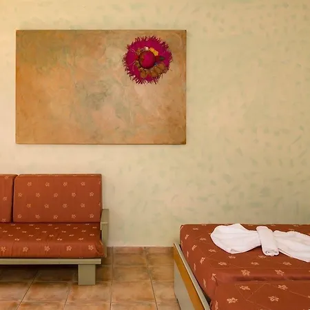 Nireas Apart-hotel