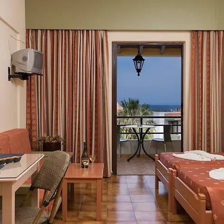 Nireas Apart-hotel 3*